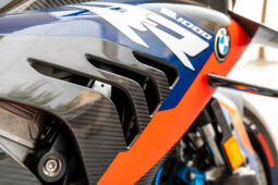 
										BMW M 1000 RR 2024 lleno									