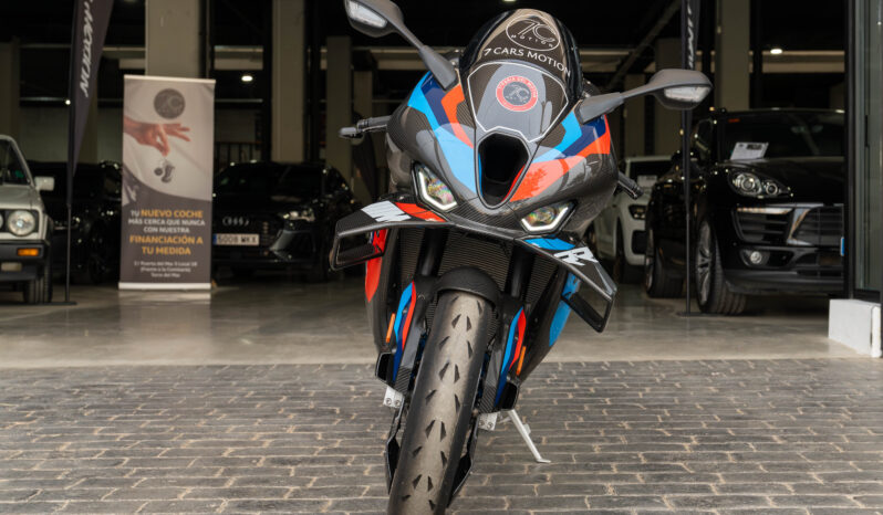 
								BMW M 1000 RR 2024 lleno									