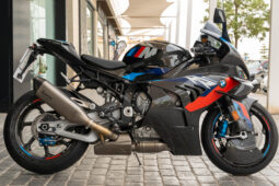 
										BMW M 1000 RR 2024 lleno									