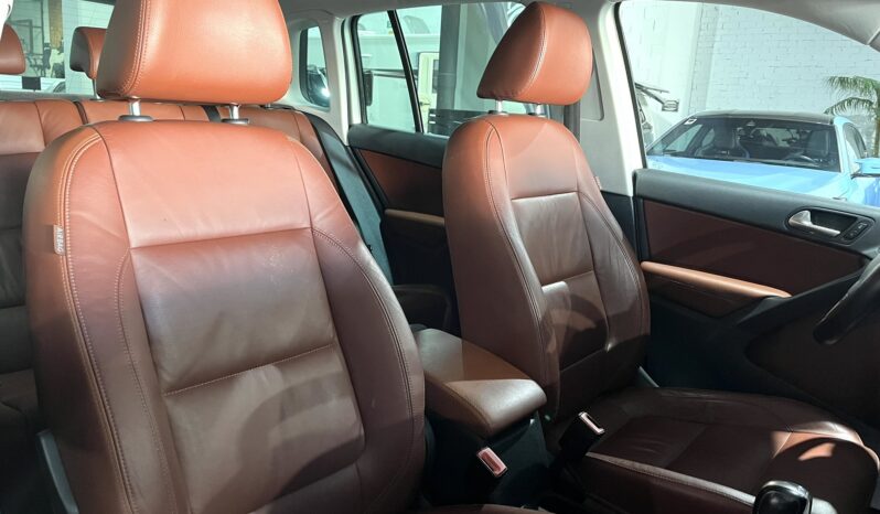 
								VOLKSWAGEN TIGUAN 2010 lleno									