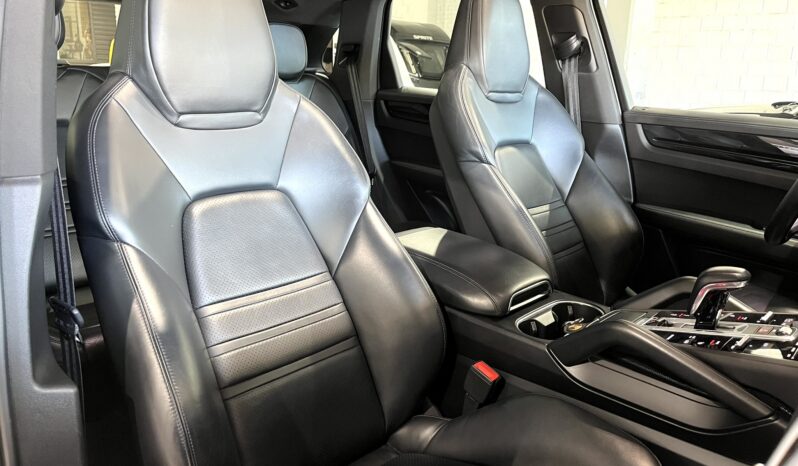 
								PORSCHE CAYENNE (9Y) 5P/COUPE (17-) 2019 lleno									