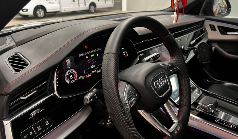 
								AUDI Q8/SQ8 (F1) 5P (18-) 2025 lleno									