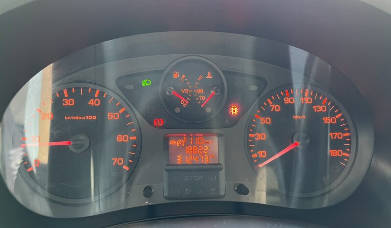 
								PEUGEOT PARTNER (7) (15-18) 2016 lleno									