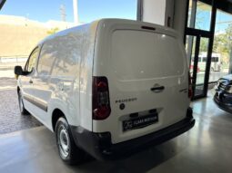 
										PEUGEOT PARTNER (7) (15-18) 2016 lleno									