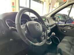 
										OPEL VIVARO FURGON (7) (14-19) 2016 lleno									