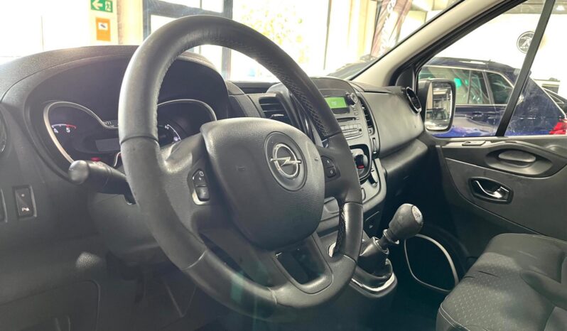 
								OPEL VIVARO FURGON (7) (14-19) 2016 lleno									