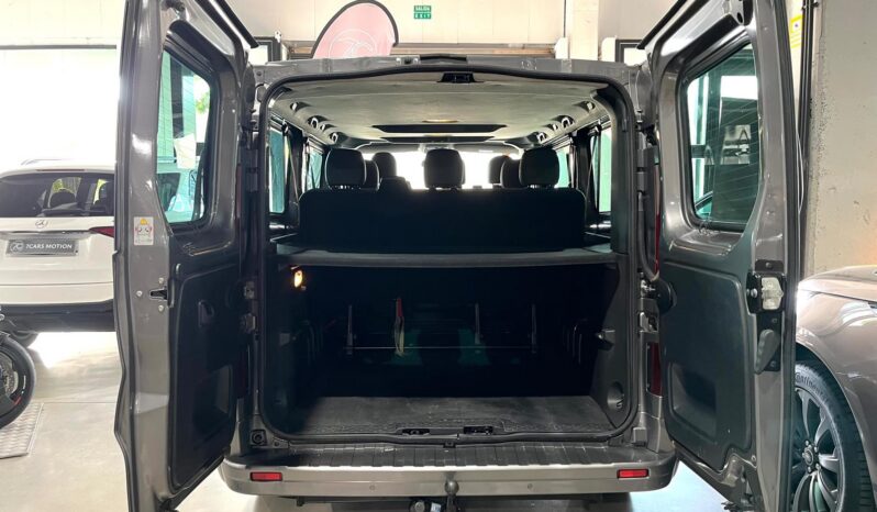 
								OPEL VIVARO FURGON (7) (14-19) 2016 lleno									