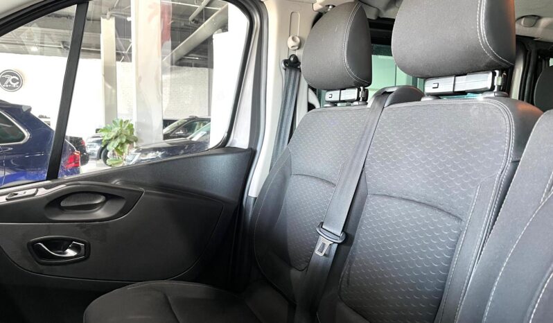
								OPEL VIVARO FURGON (7) (14-19) 2016 lleno									