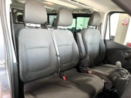 
										OPEL VIVARO FURGON (7) (14-19) 2016 lleno									