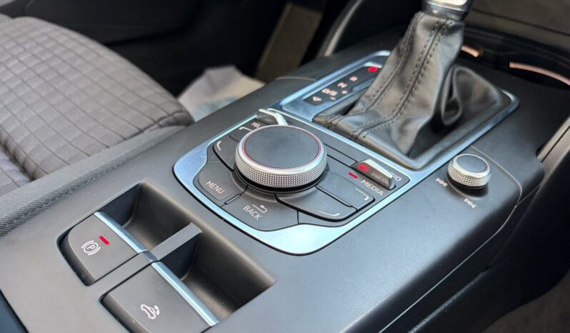 
								AUDI A3 (8V) CABRIO (13-16) 2014 lleno									